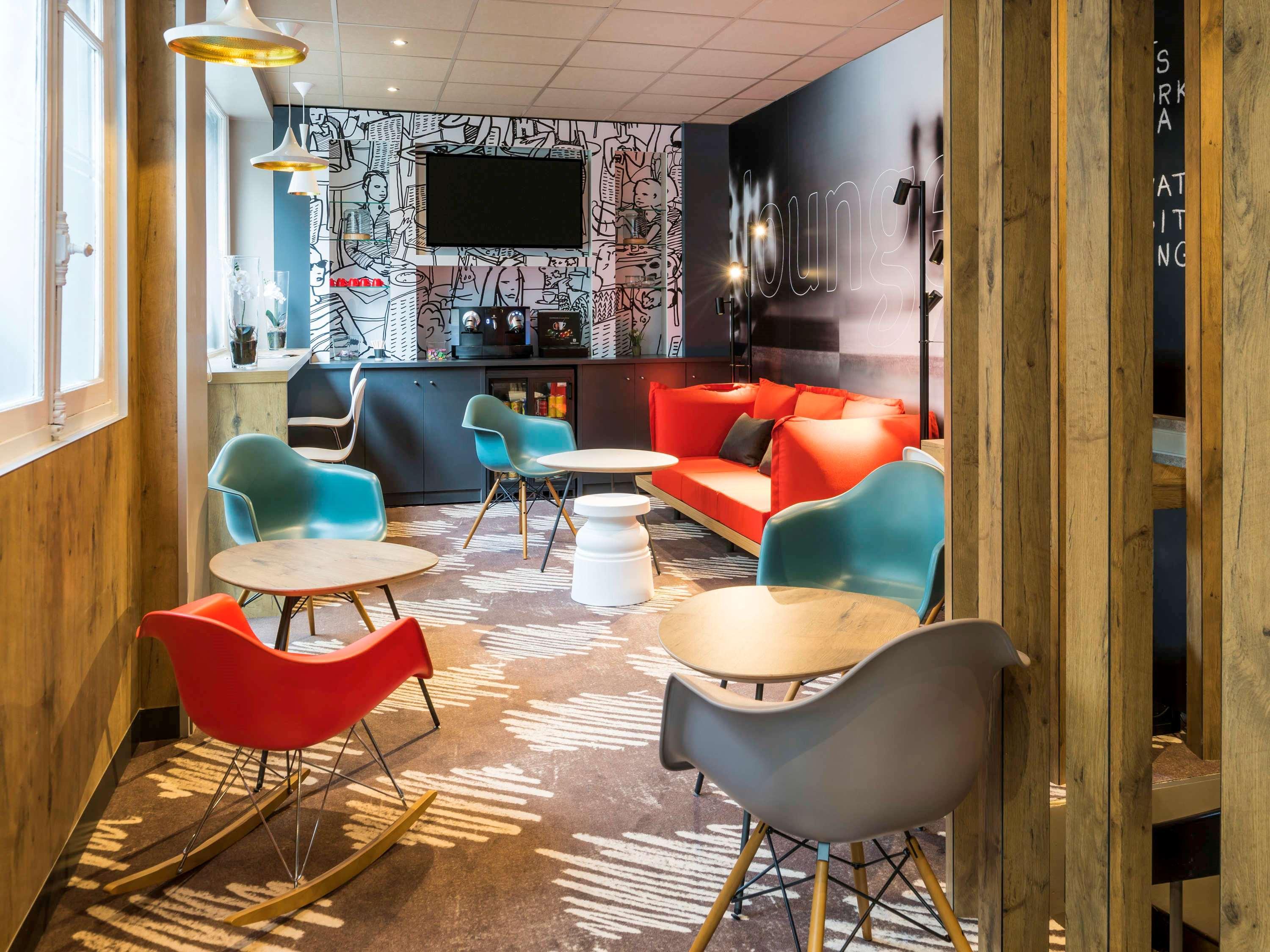 Hotel Ibis Clichy Centre Mairie Exterior foto