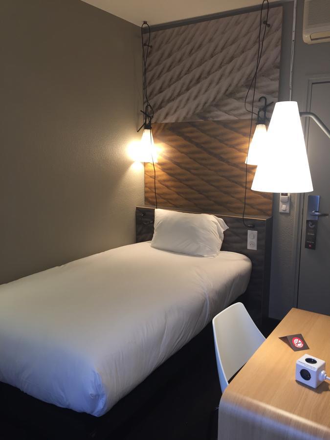 Hotel Ibis Clichy Centre Mairie Exterior foto